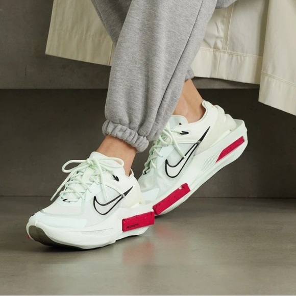 Nike Fontanka edge sneaker women’s - Picture 1 of 8